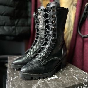 Dollskill Widow Poison Pointed Toe Witchy Combat boots 6